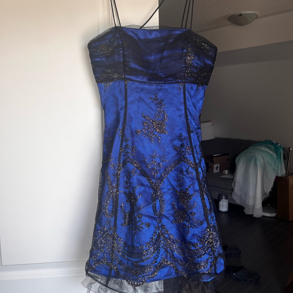 Morgan & Co Formal Dress